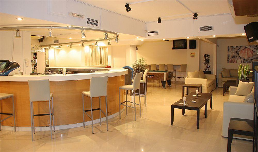 Michel Apartments 코스 타운 외부 사진
